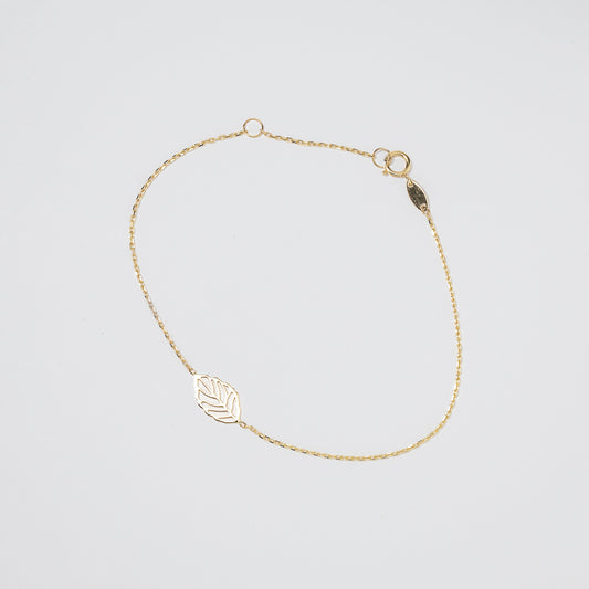 Leaf Charm Bracelet in 10K Yellow Gold