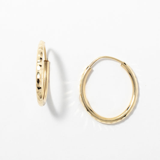 2x25mm Oval Sleeper Hoop Earrings in 10K Yellow Gold