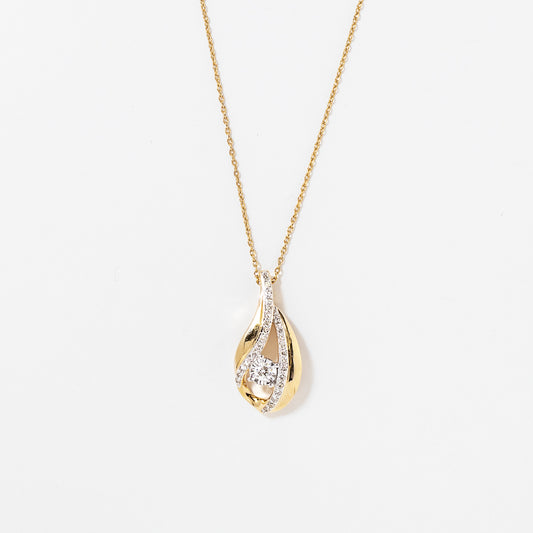 Diamond Cluster Necklace in 10K Yellow Gold (0.23 ct tw)