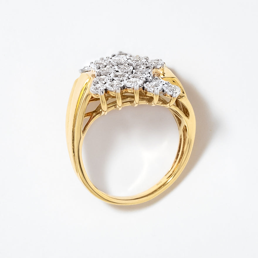 Diamond Dinner Ring in 10K Yellow Gold (1.00 ct tw)