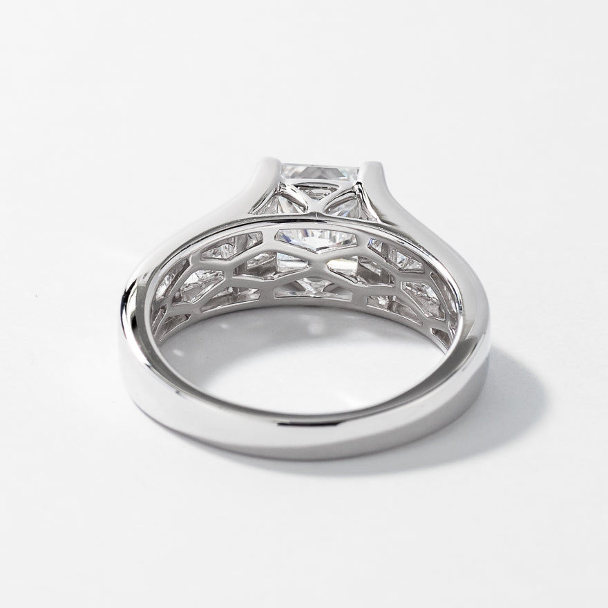 Lab Grown Princess Cut Diamond Engagement Ring (2.60 ct tw)