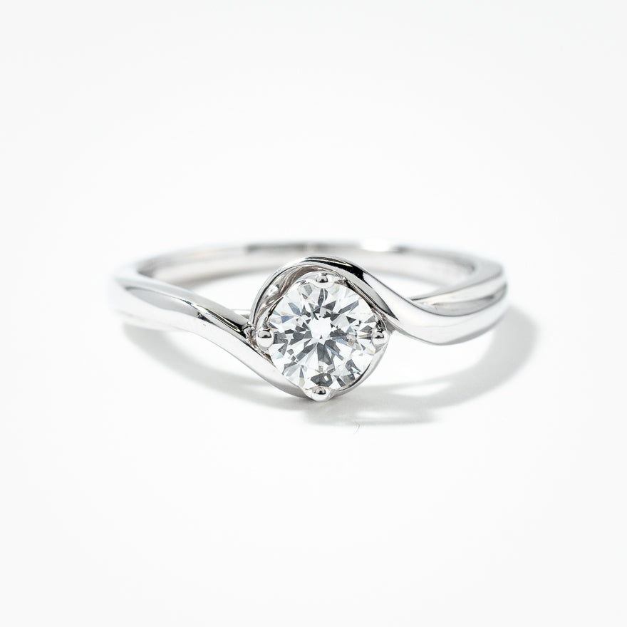 Lab Grown Round Diamond Swirl Promise Ring in 14K White Gold ct