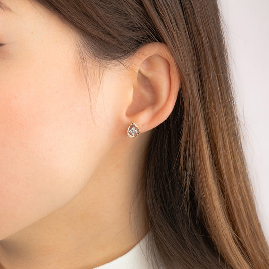 Diamond Cluster Stud Earrings in 10K Yellow and White Gold (0.10 ct tw)