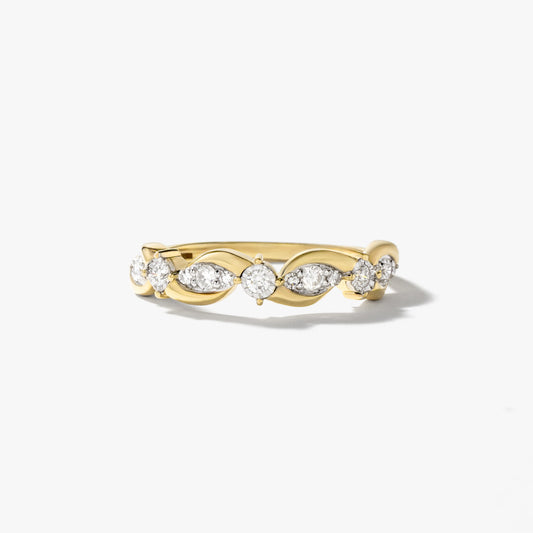 Diamond Cluster Ring in 10K Yellow and White Gold (0.23 ct tw)