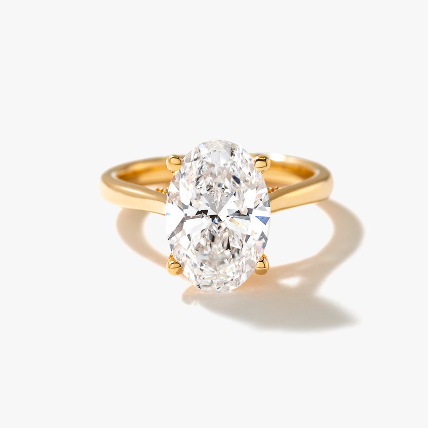 Lab Grown Oval Cut Diamond Engagement Ring in 14K Yellow Gold (3.07 ct ...