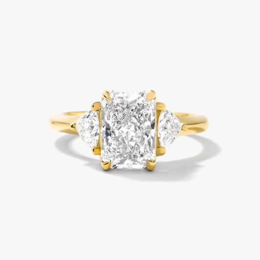 Radiant Cut Lab Grown Diamond Engagement Ring in 14K Yellow Gold (2.75 ct tw)