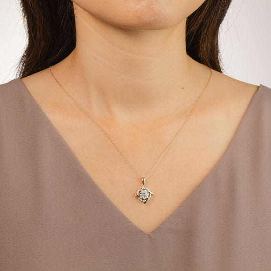 Diamond Cluster Necklace in 10K Yellow and White Gold (0.40 ct tw)