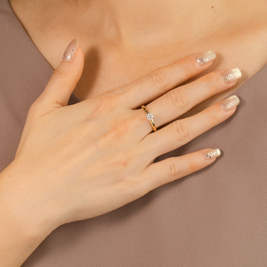 Diamond Solitaire Engagement Ring in 10K Yellow Gold (0.25 ct tw)