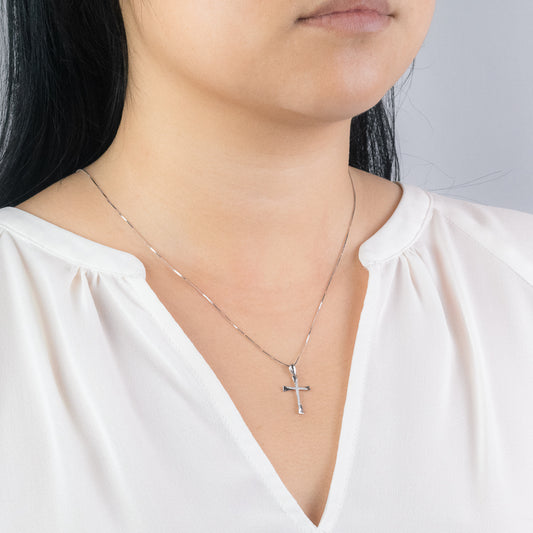 Diamond Accent Cross Pendant in 10K White Gold with Chain (0.05ct tw)