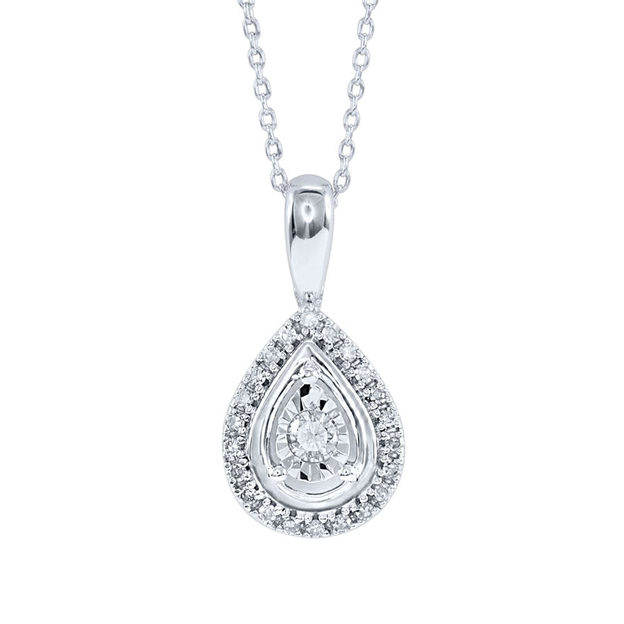 Pear shaped diamond hot sale necklace pendant