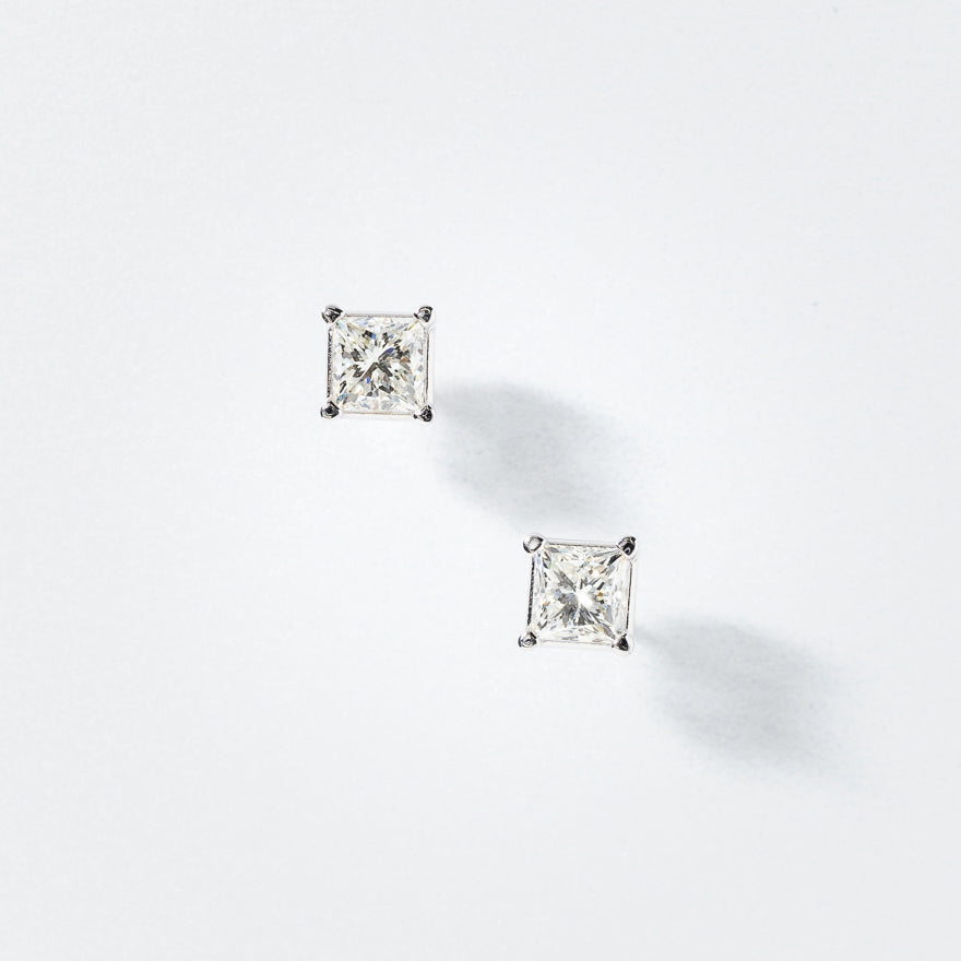 Princess Cut Diamond Stud Earrings in 14K White Gold (1.00 ct tw