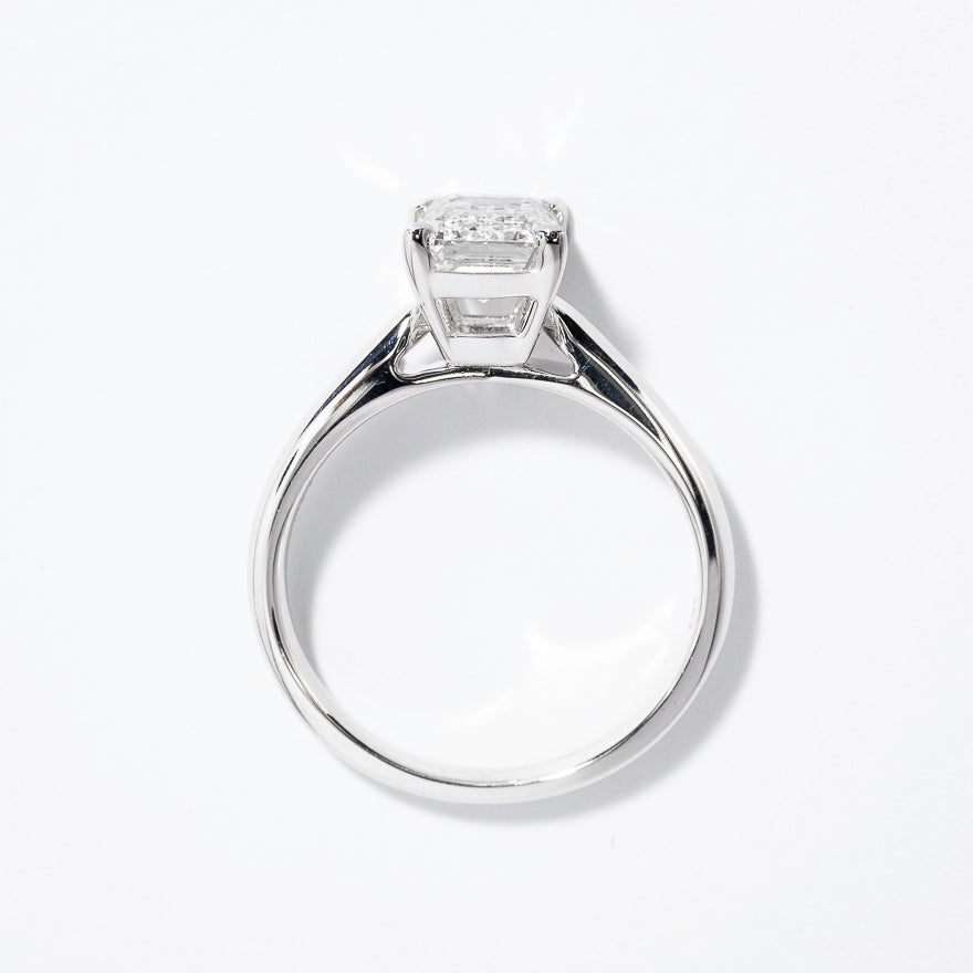 Lab Grown Emerald Cut Diamond Engagement Ring in 14K White Gold (2.00 ct tw)