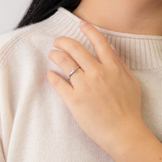 Diamond Solitaire Ring in 14K White Gold (0.25ct tw)