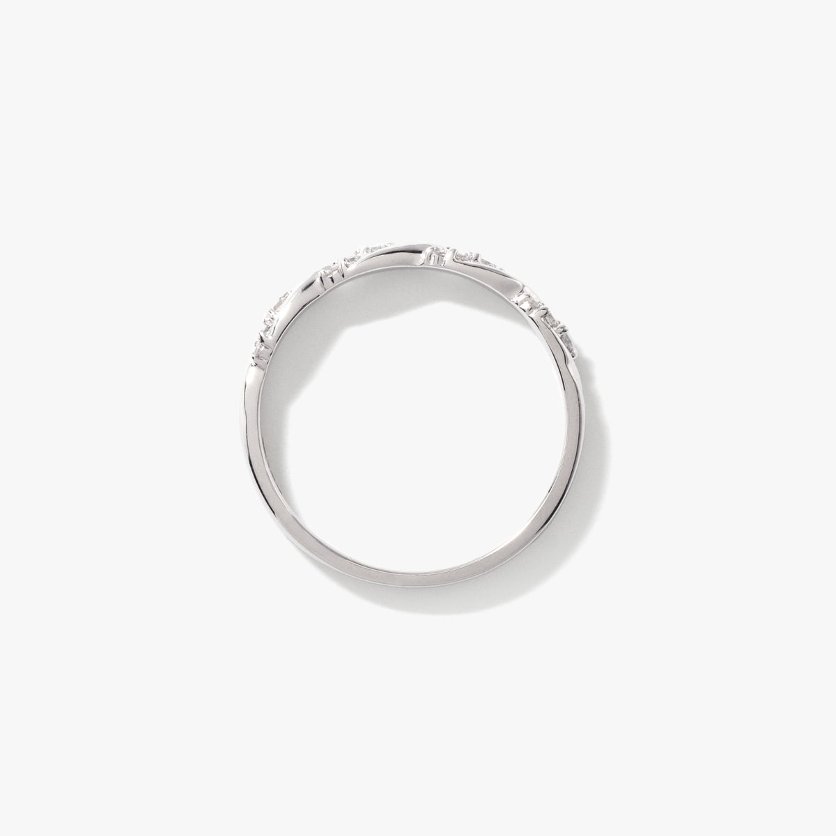 Diamond Twist Ring in 14K White Gold (0.15ct tw)