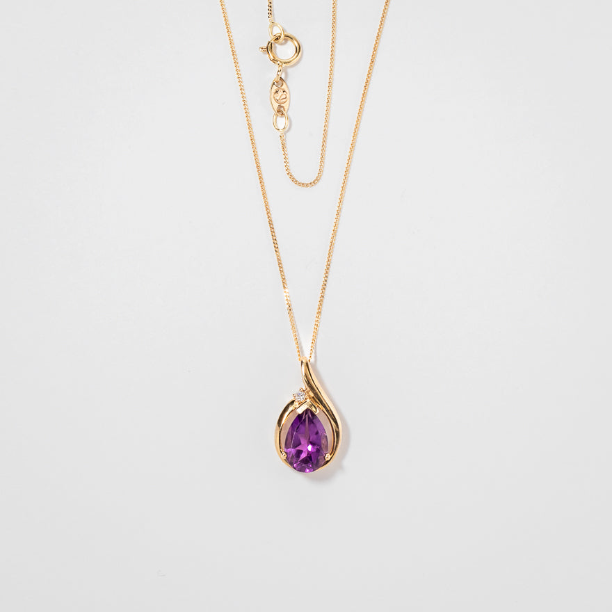 Amethyst Pendant Necklace in 10K Yellow Gold