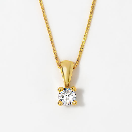 10K Yellow Gold Diamond Pendant (0.03 ct tw)