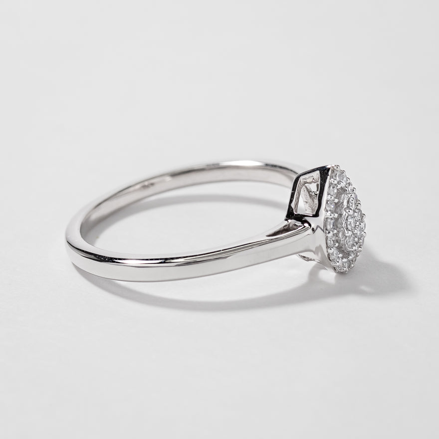 Promise ring that clearance connects to engagement ring