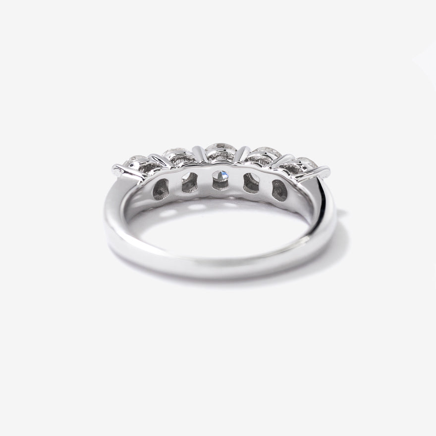Diamond Anniversary Ring in 14K White Gold (1.50 ct tw)