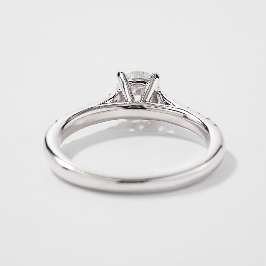 Diamond Accented Engagement Ring in 14K White Gold (1.00ct tw)