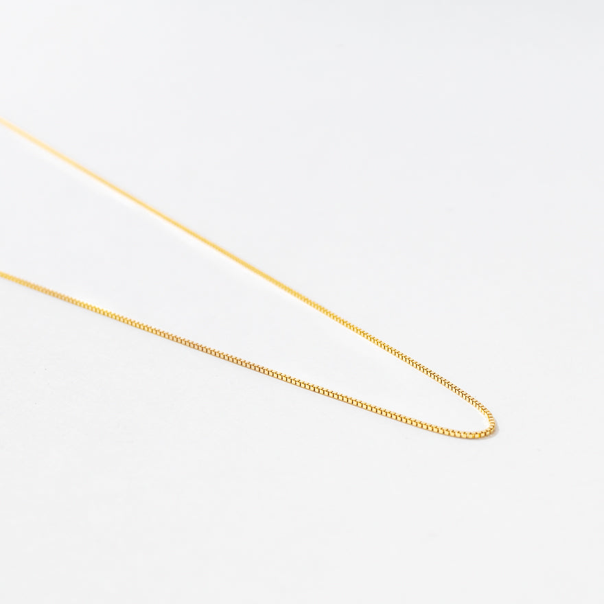 14K Yellow Gold 0.55mm Box Chain (18")