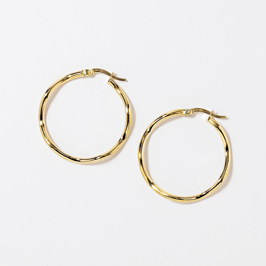 Wavy Hoop Earrings in 10K Yellow Gold