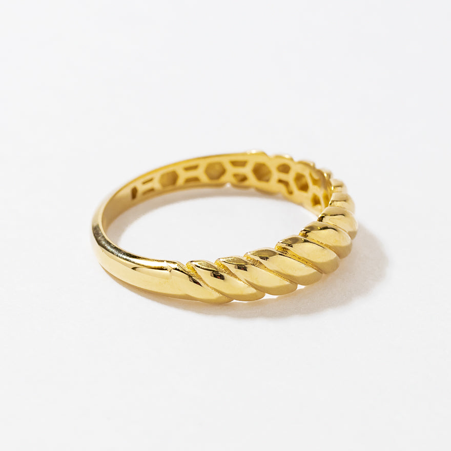 Baguette Ring 10K Yellow Gold