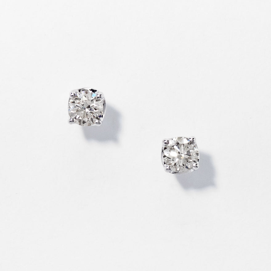Diamond Stud Earrings in 14K White Gold (0.70 ct tw)