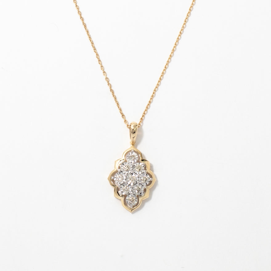 Diamond Cluster Necklace in 10K White and Yellow Gold (0.25 ct tw)