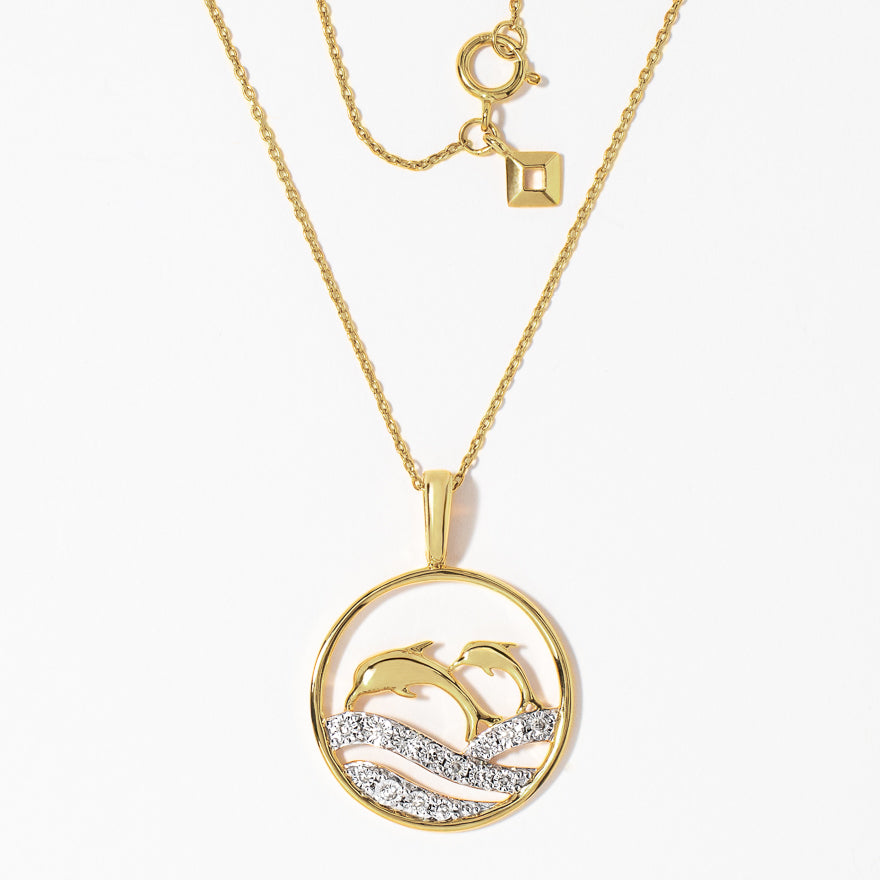 Diamond Dolphin Necklace in 10K Yellow Gold (0.10 ct tw)