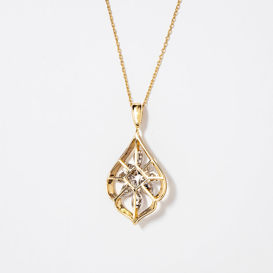 Diamond Cluster Pendant in 10K Yellow and White Gold (0.25 ct tw)