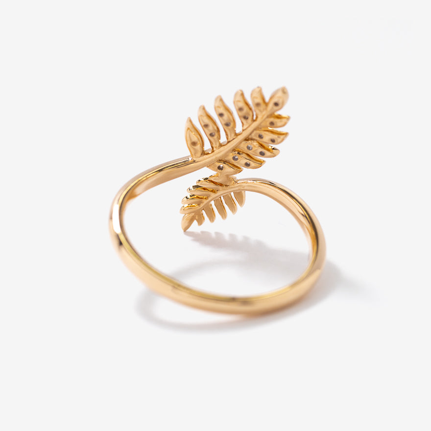 Diamond Cluster Leaf Ring in 10K Yellow Gold (0.07 ct tw)