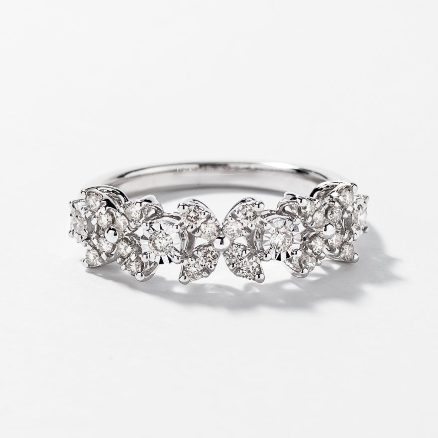 Diamond Cluster Ring 10K White Gold (0.40 ct tw)