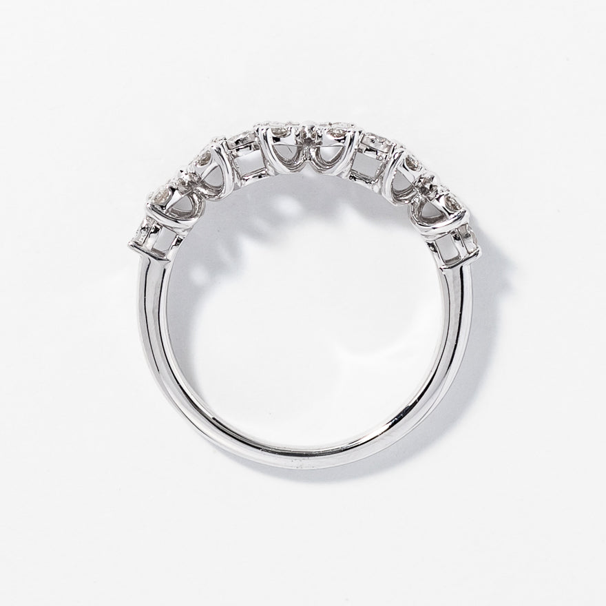 Diamond Cluster Ring in 10K White Gold (0.40 ct tw)