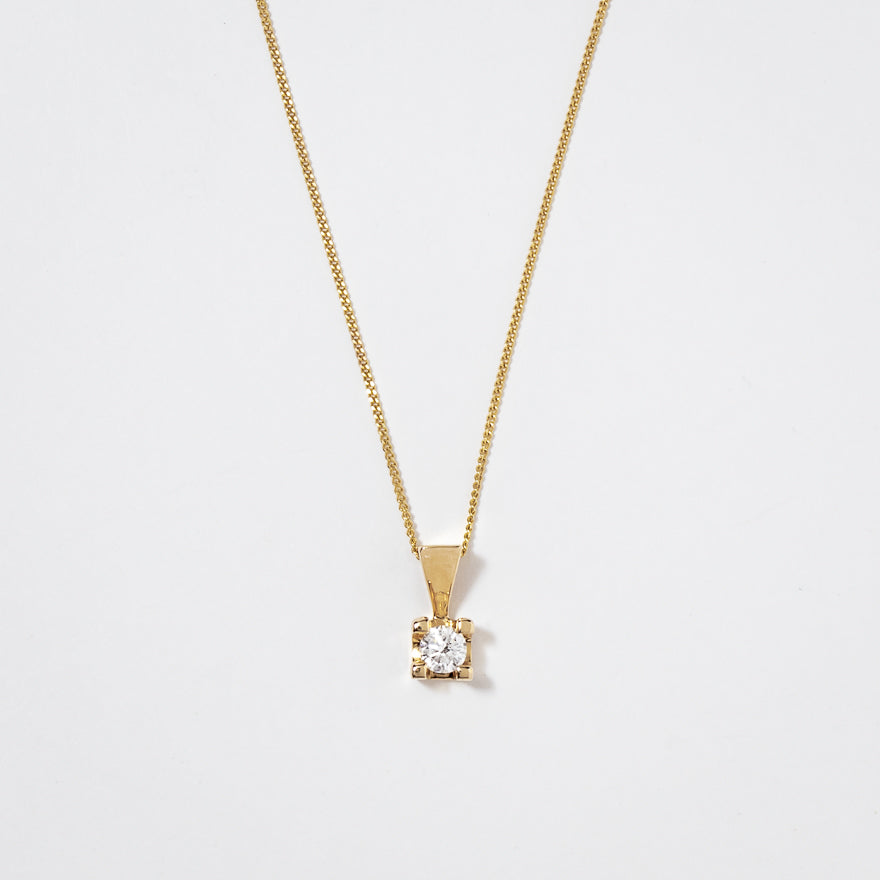 14K Yellow Gold Canadian Diamond Pendant Necklace in a Four Claw Setting (0.10ct tw)