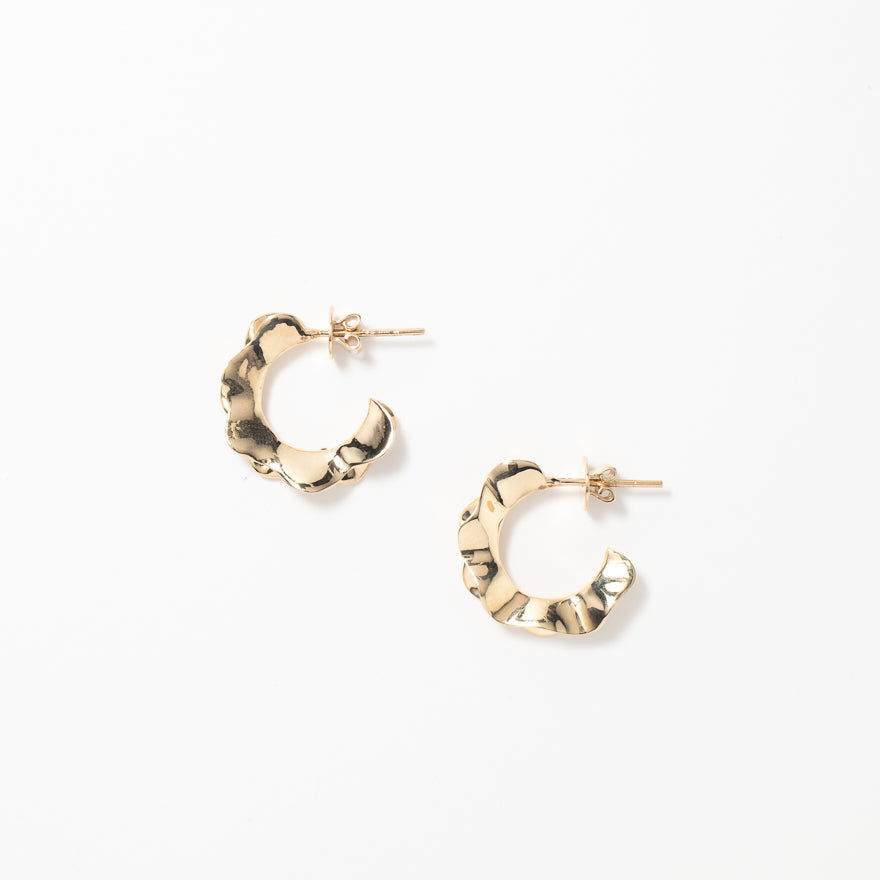 Wavy Hook Earrings in 10K Yellow Gold