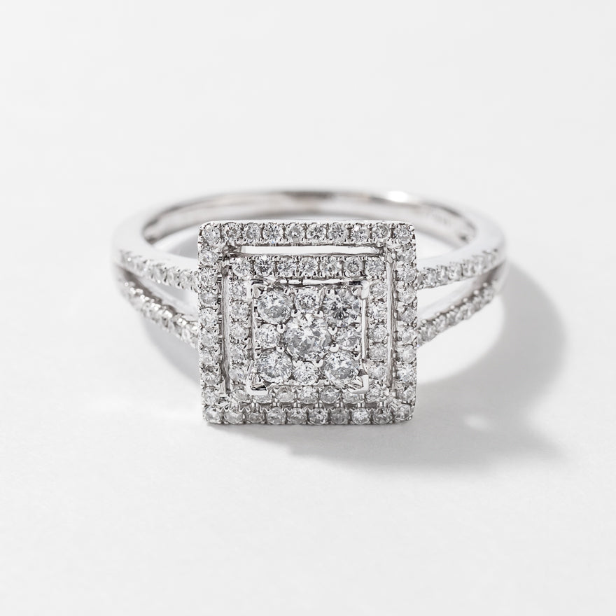 Diamond Cluster Ring in 14K White Gold (0.50 ct tw)