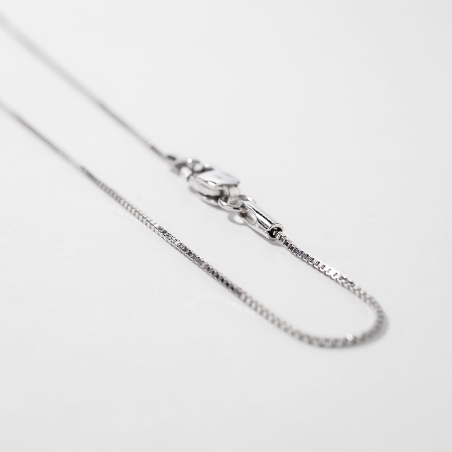 0.70mm Box Chain in 14K White Gold (20")