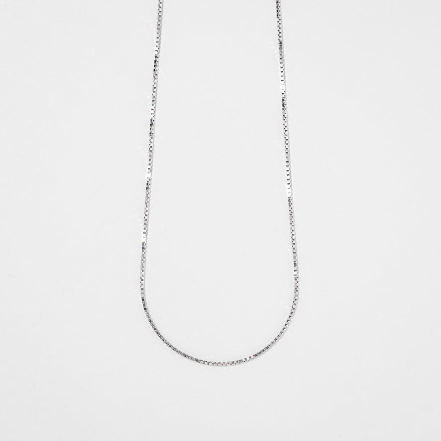 0.70mm Box Chain in 14K White Gold (20")