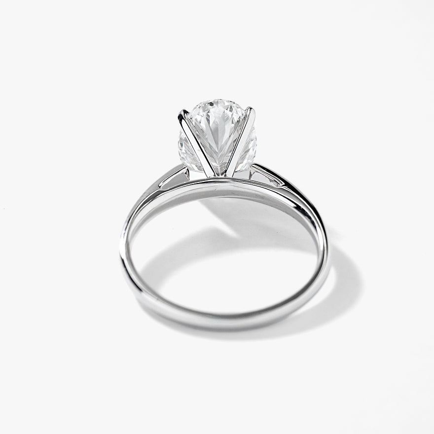 Lab Grown Oval Cut Diamond Engagement Ring in 14K White Gold (3.00 ct tw)