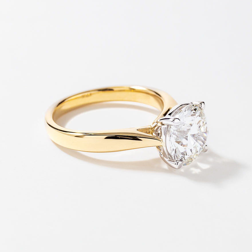 Lab Grown Round Cut Diamond Engagement Ring in 14K Yellow Gold (3.00 ct tw)