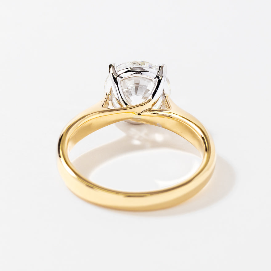 Lab Grown Round Cut Diamond Engagement Ring in 14K Yellow Gold (3.00 ct tw)