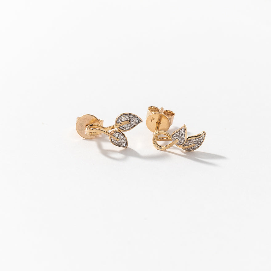 Diamond Leaf Stud Earrings in 10K Yellow Gold (0.12 ct tw)