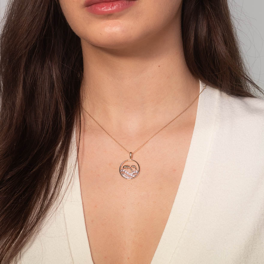 Diamond Dolphin Necklace in 10K Yellow Gold (0.10 ct tw) – Ann