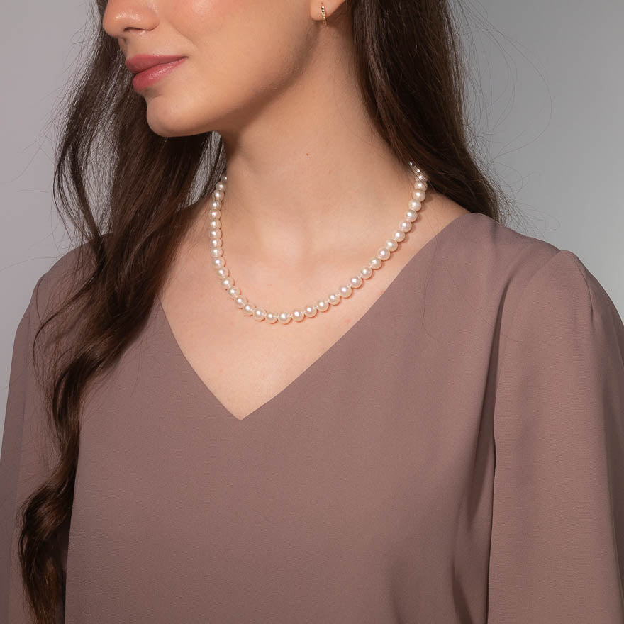 8-9mm Cultured Pearl Strand Necklace (17")