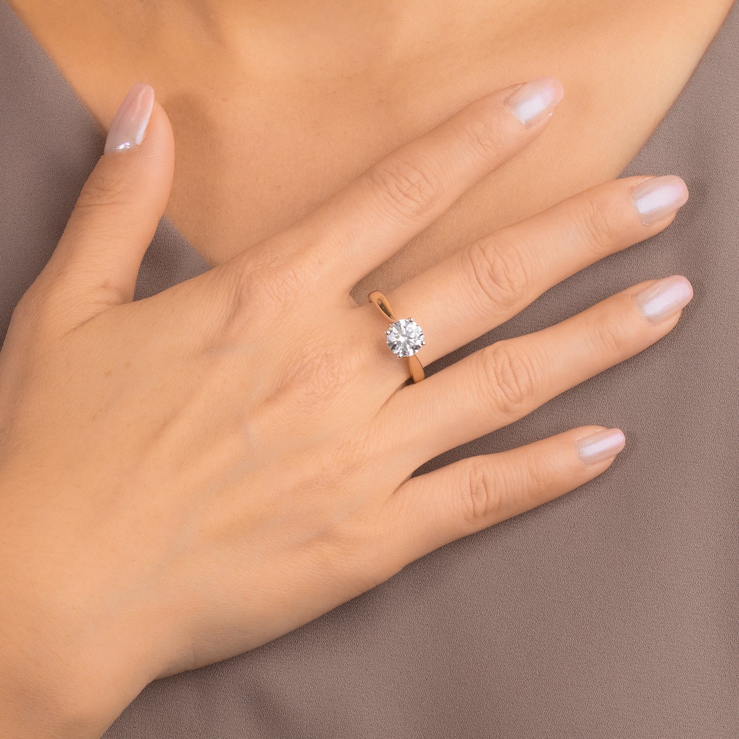 Lab Grown Round Cut Diamond Engagement Ring in 14K Yellow Gold (1.50 ct tw)