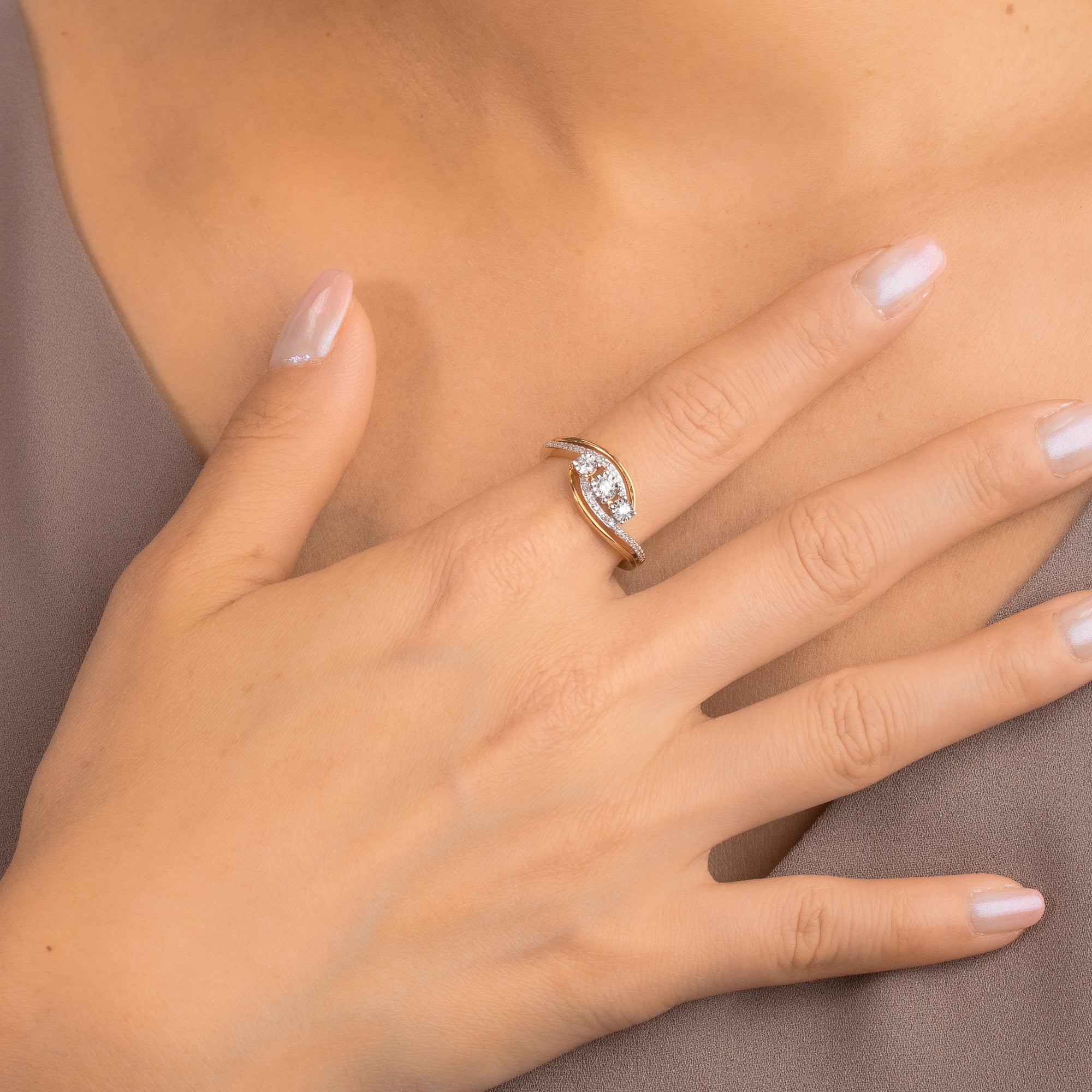 Diamond Cluster Ring 10K Yellow and White Gold (0.24 ct tw)