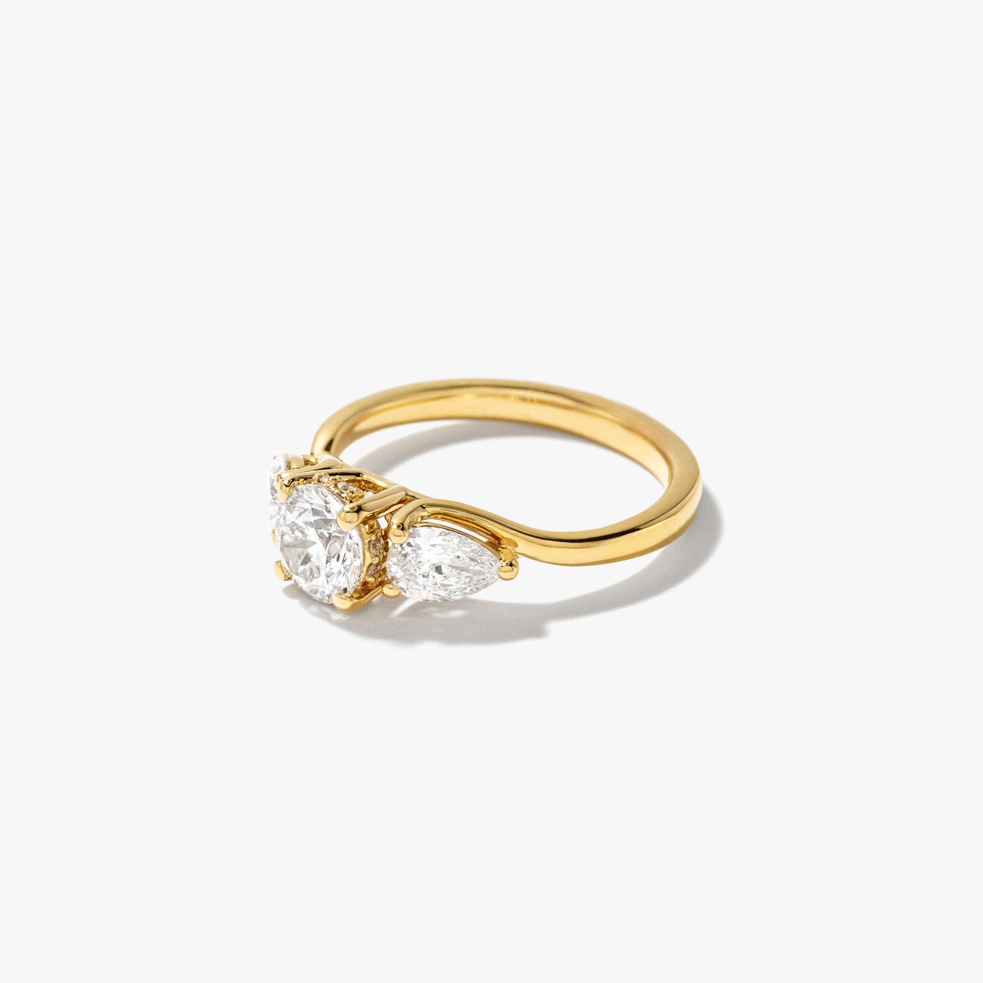 Lab Grown Diamond Engagement Ring 14K Yellow Gold (1.37 ct tw)