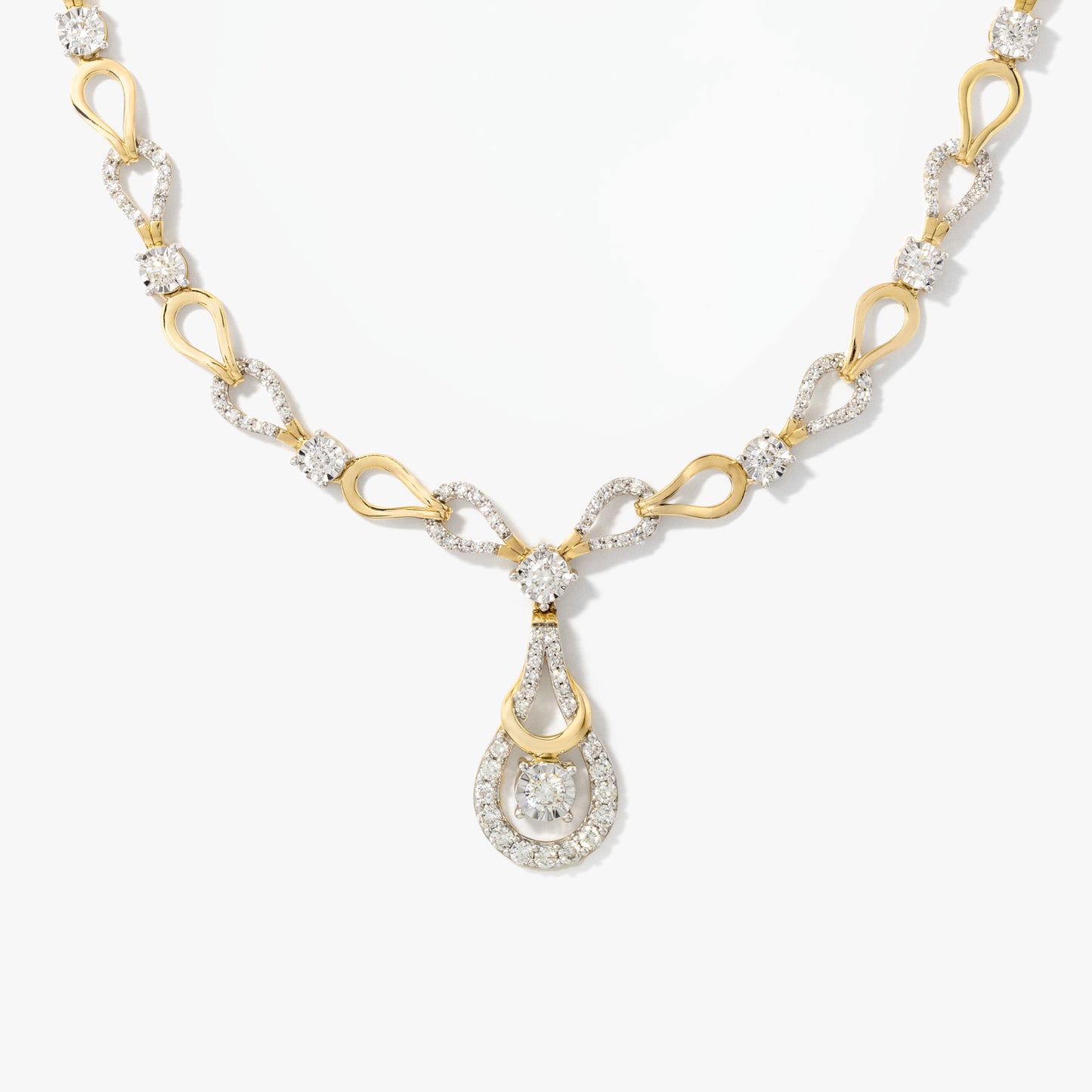 Diamond Drop Necklace in 10K Yellow Gold (2.39 ct tw)