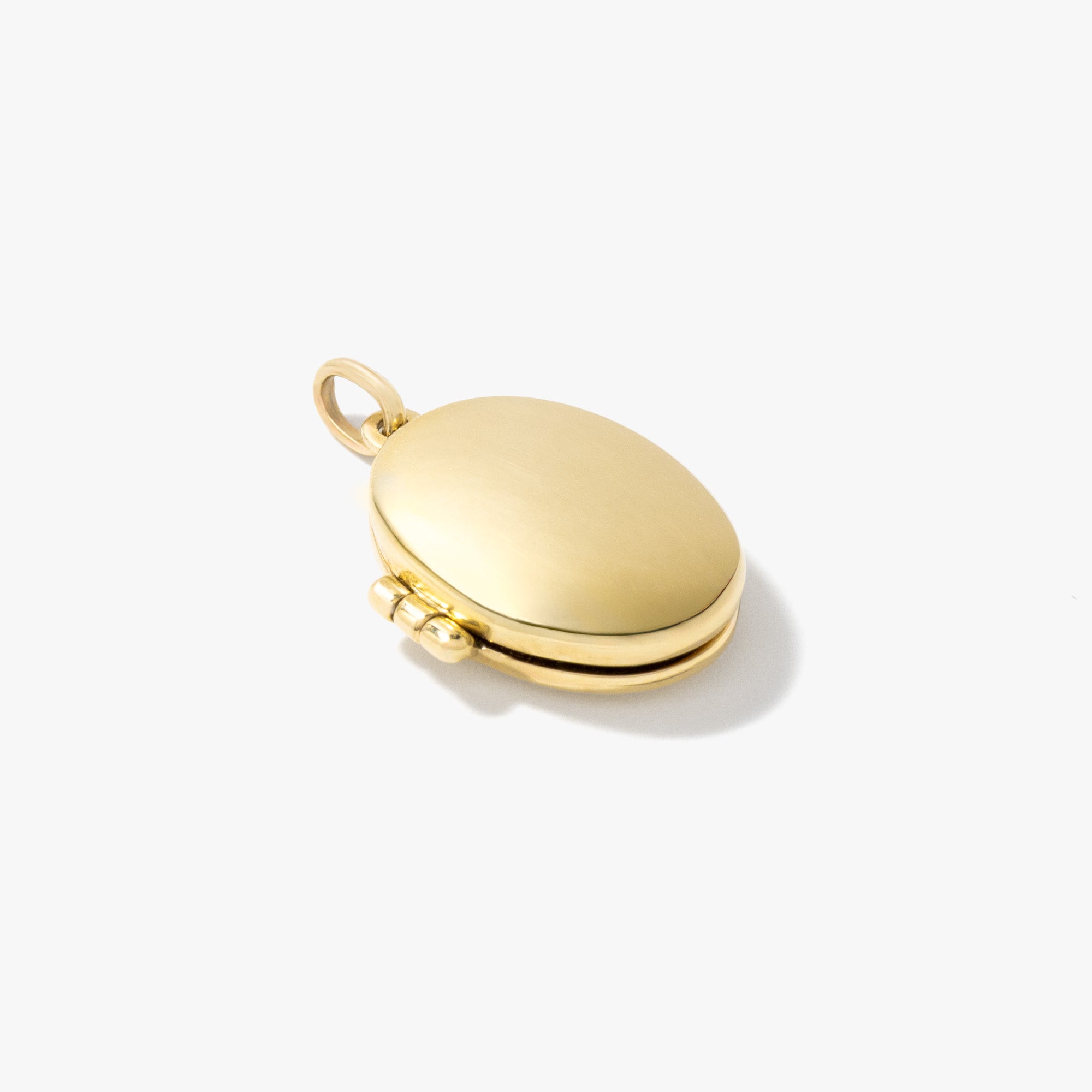 Oval Locket Pendant in 10K Yellow Gold