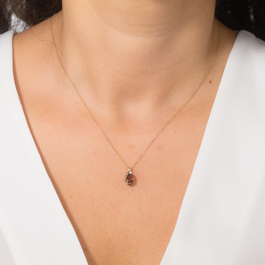 Garnet Necklace in 10K Yellow Gold